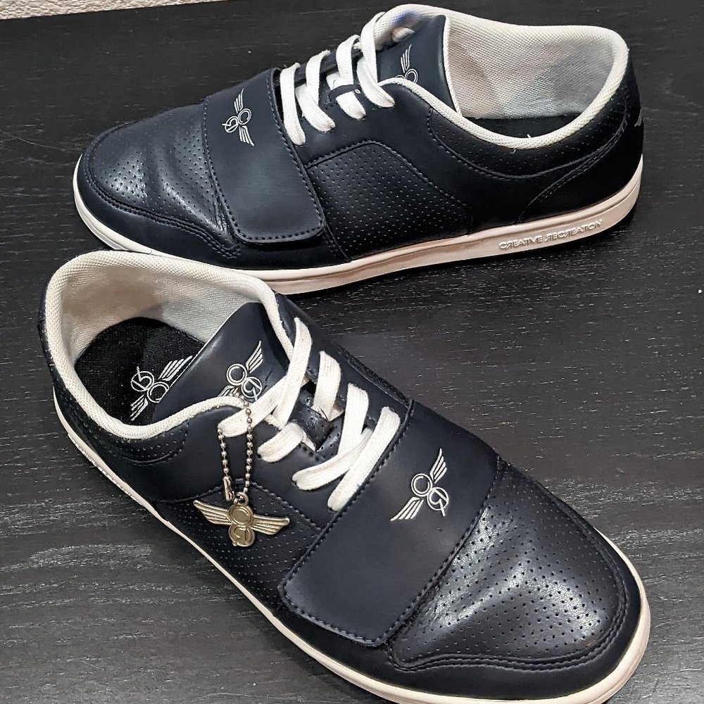 CREATIVE REACTION Cesario Lo XXI Navy Blue Leather Fashionable Sneaker Shoe